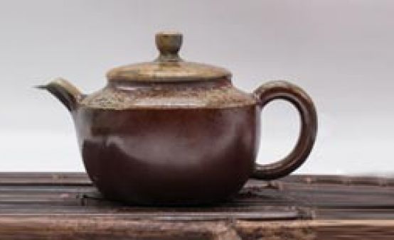 用坭興陶泡出來(lái)的茶水味道怎樣？